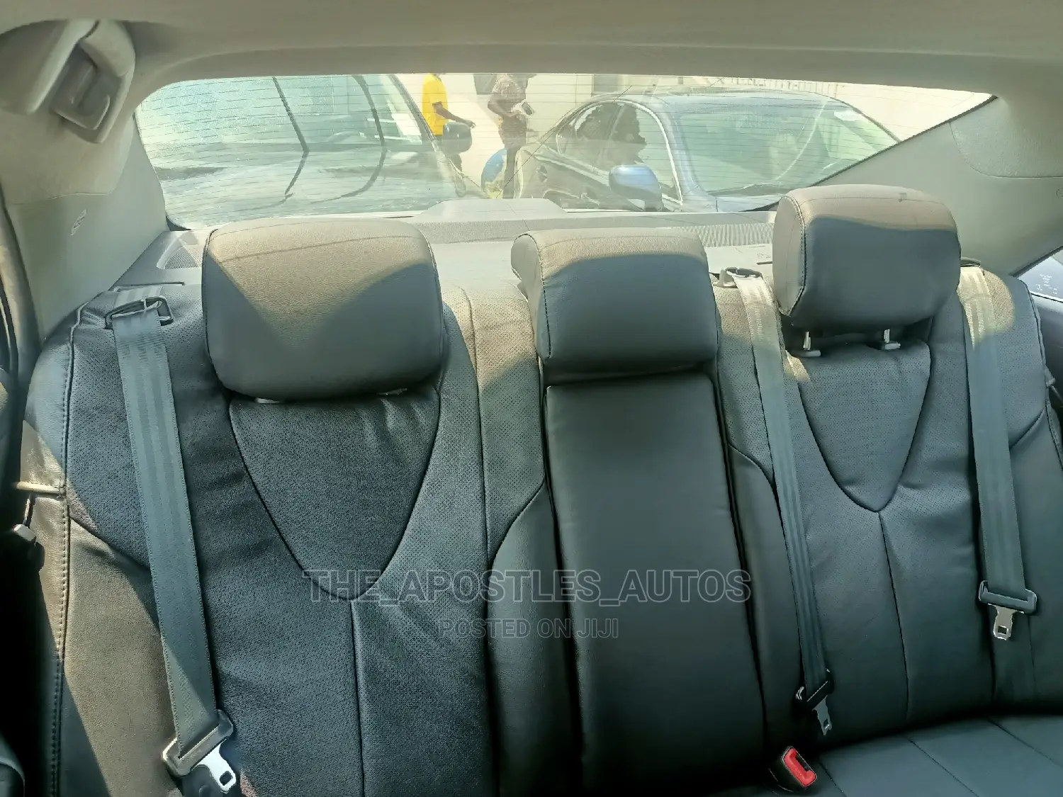 Toyota Camry 2010 Silver