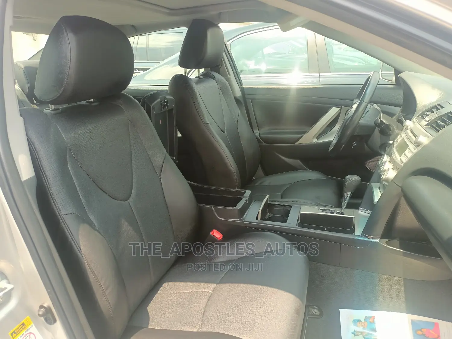 Toyota Camry 2010 Silver