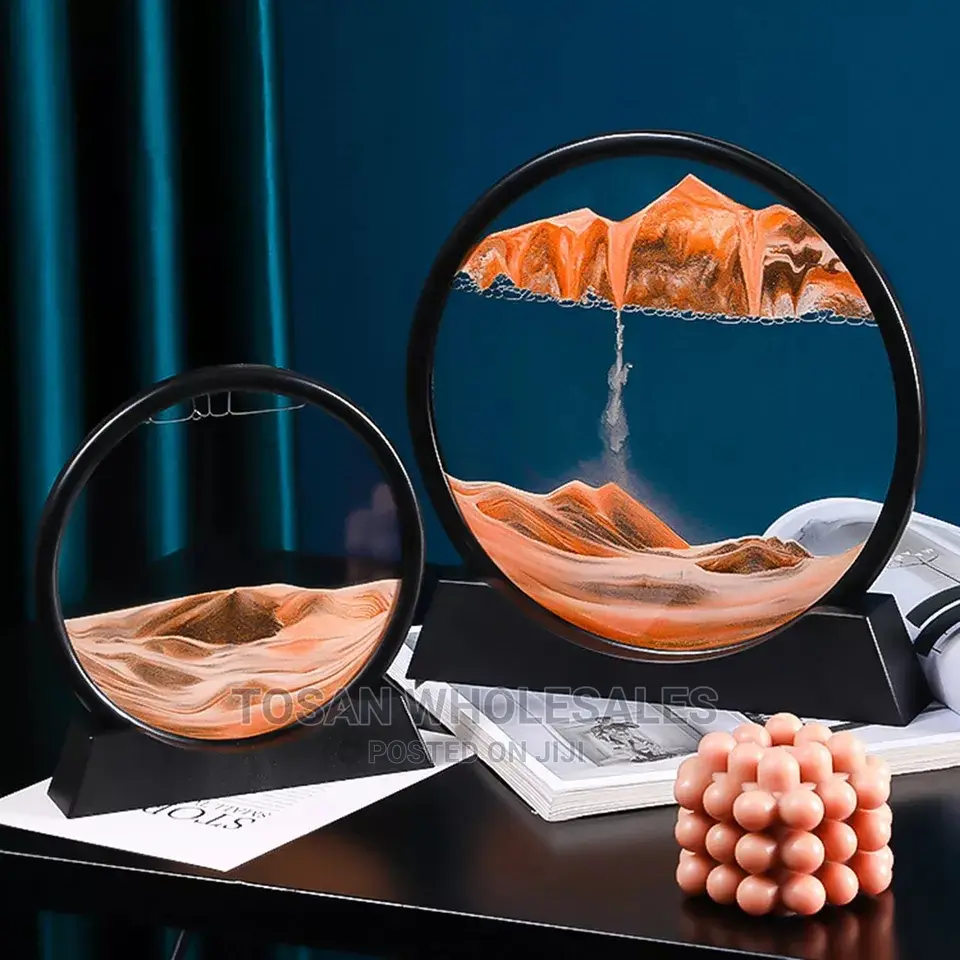 Moving Sand Art