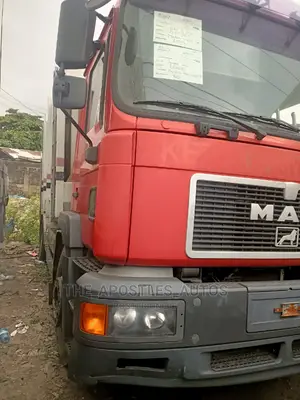 Man Diesel Refuse Truck (Lawma)