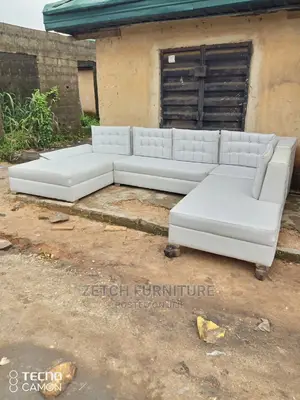 Ophulstry Chair
