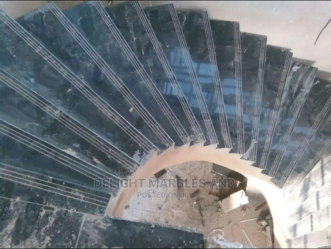 Gold Mix Granites Steps