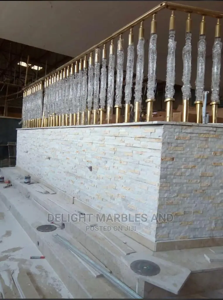 Gold Mix Granites Steps
