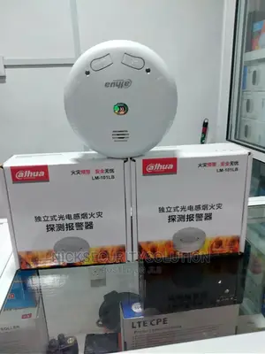 Smoke Detector-Fire Alarm Device-