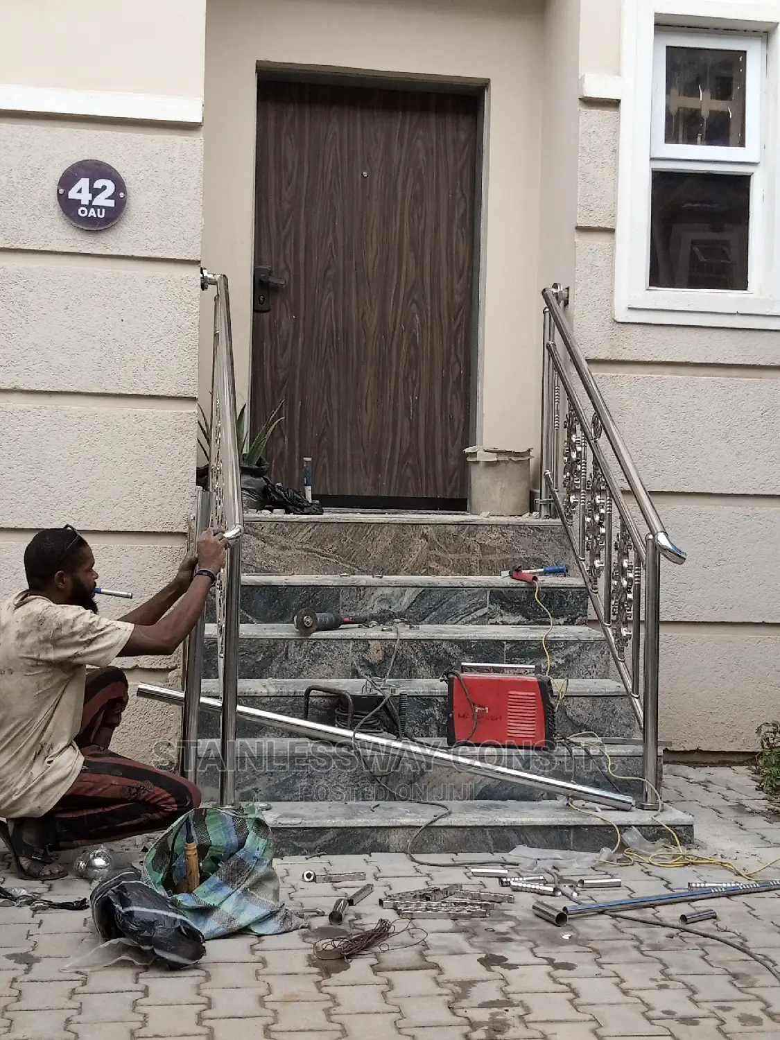 Stainless Railing Designed Combing Flower