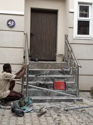 Stainless Railing Designed Combing Flower