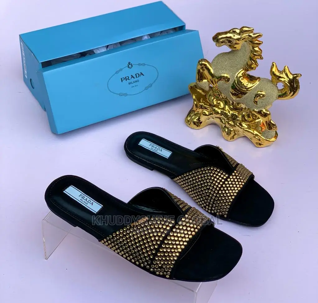 High Quality Prada Ladies Slippers