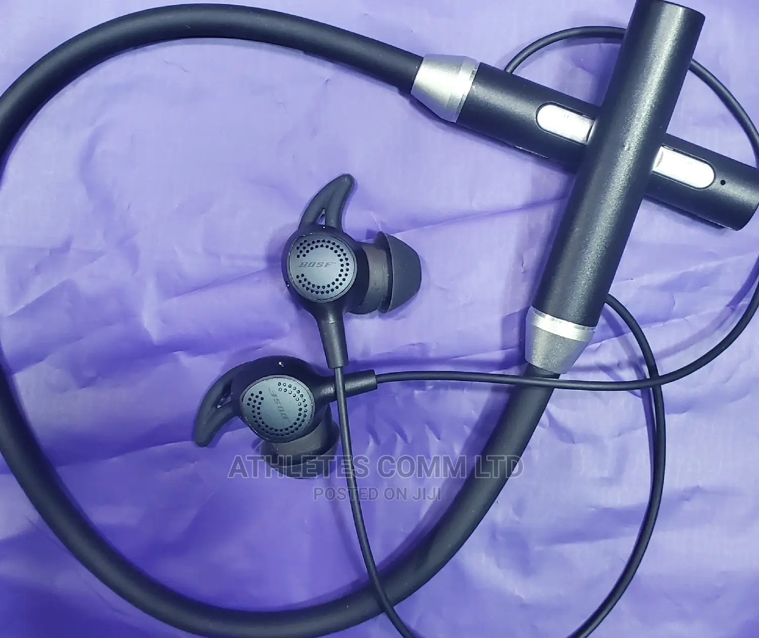 Very Clean Bose Neck Bluetooth