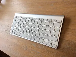 Apple Wireless Keyboard
