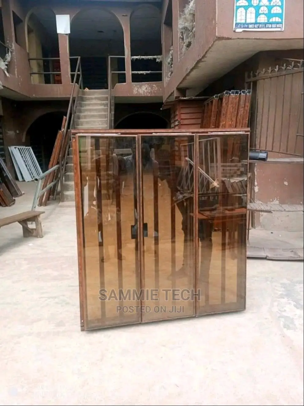 Aluminum Frameless Window in Any Color