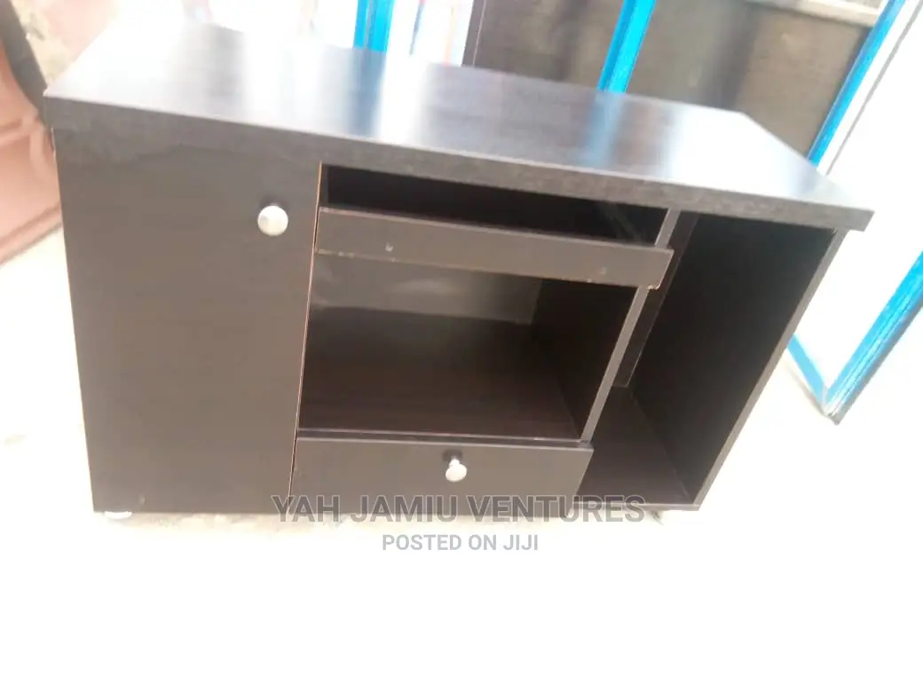 Executive With Extension