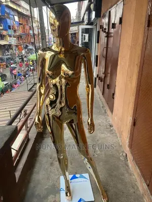 Faceless Gold Chrome Size 8 Display Mannequin