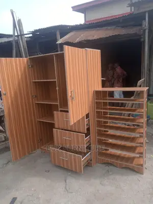 Very Good Quality 4 by 6 Wardrobe and Shoe Rack