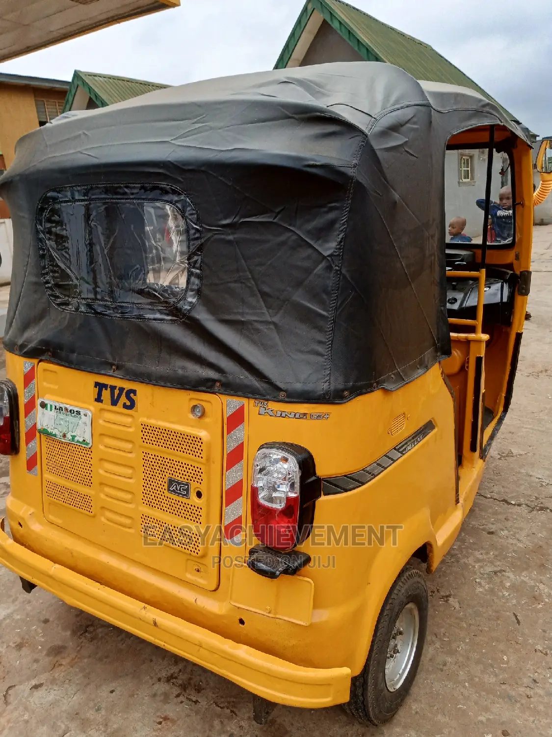 TVS Apache 180 RTR 2020 Yellow