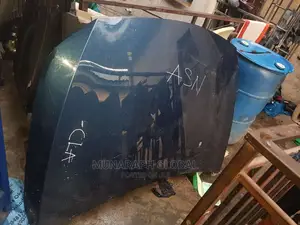 Mercedes Benz CLA 250 Bonnet.