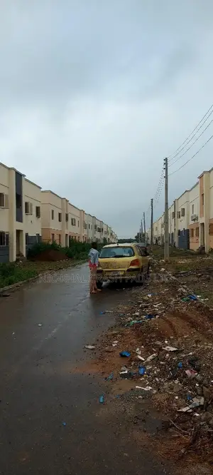 3bdrm Block of Flats in Brains And Hammers for sale