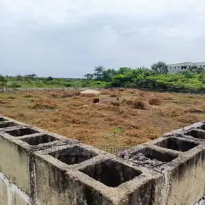 900sqm of Land at Beach Wood Est for Sale