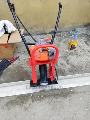 Floor Screeding Machine
