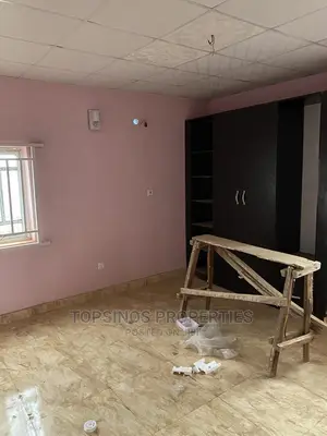 3bdrm Block of Flats in Dawaki for rent