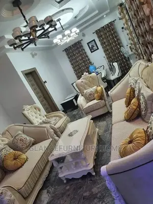 Luxurious Royal Chair