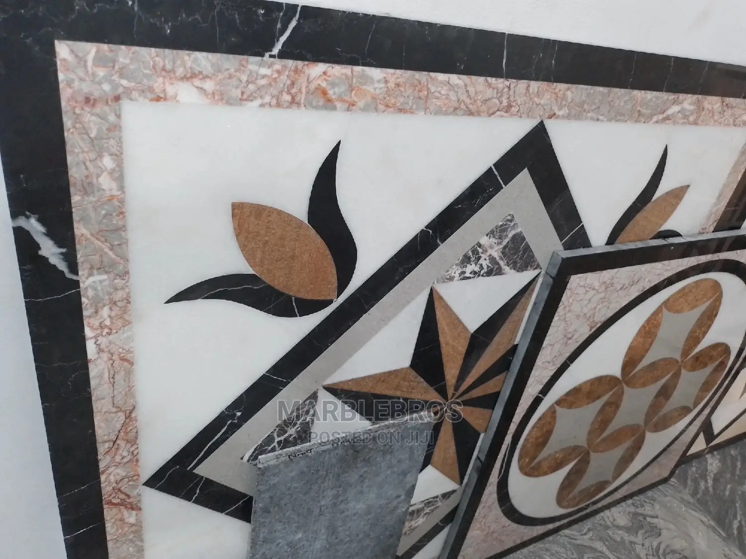 Granite Center Decor