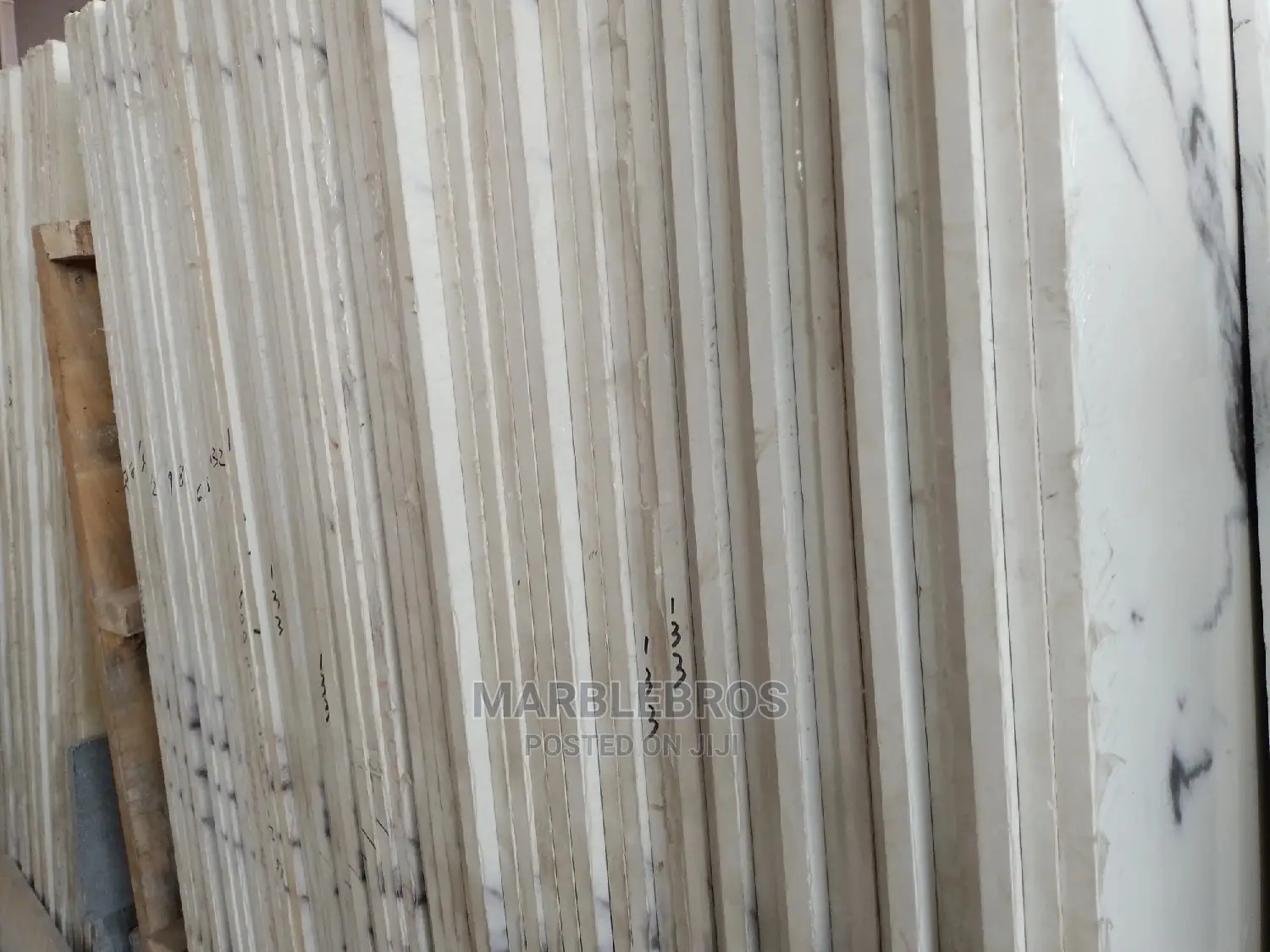 Marble Slab Thunder White