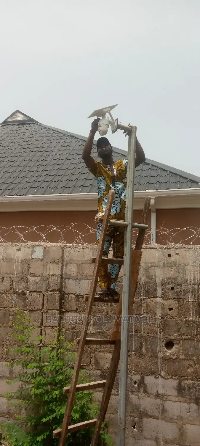 CCTV Installer