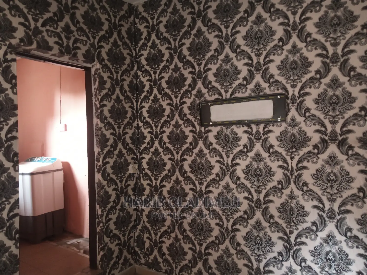 Wallpaper Installation