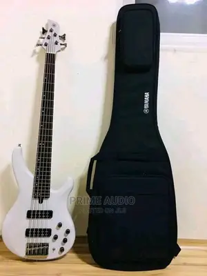 Original Yamaha TRBX 305 5 String Bass Guitar