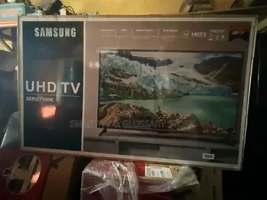 Good Quality Samsung Smart TV 65 "
