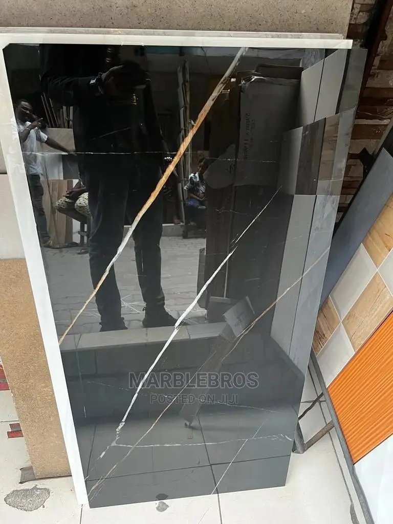 Spanish Porcelain Tiles Black Stripe