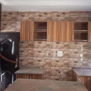 5bdrm Apartment in L.T.B.Light, Oshimili South for Rent