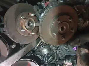 Kia Sorento Front Hub