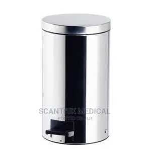 Stainless Steel Pedal Dustbin / Garbage Bin for Hospital Use