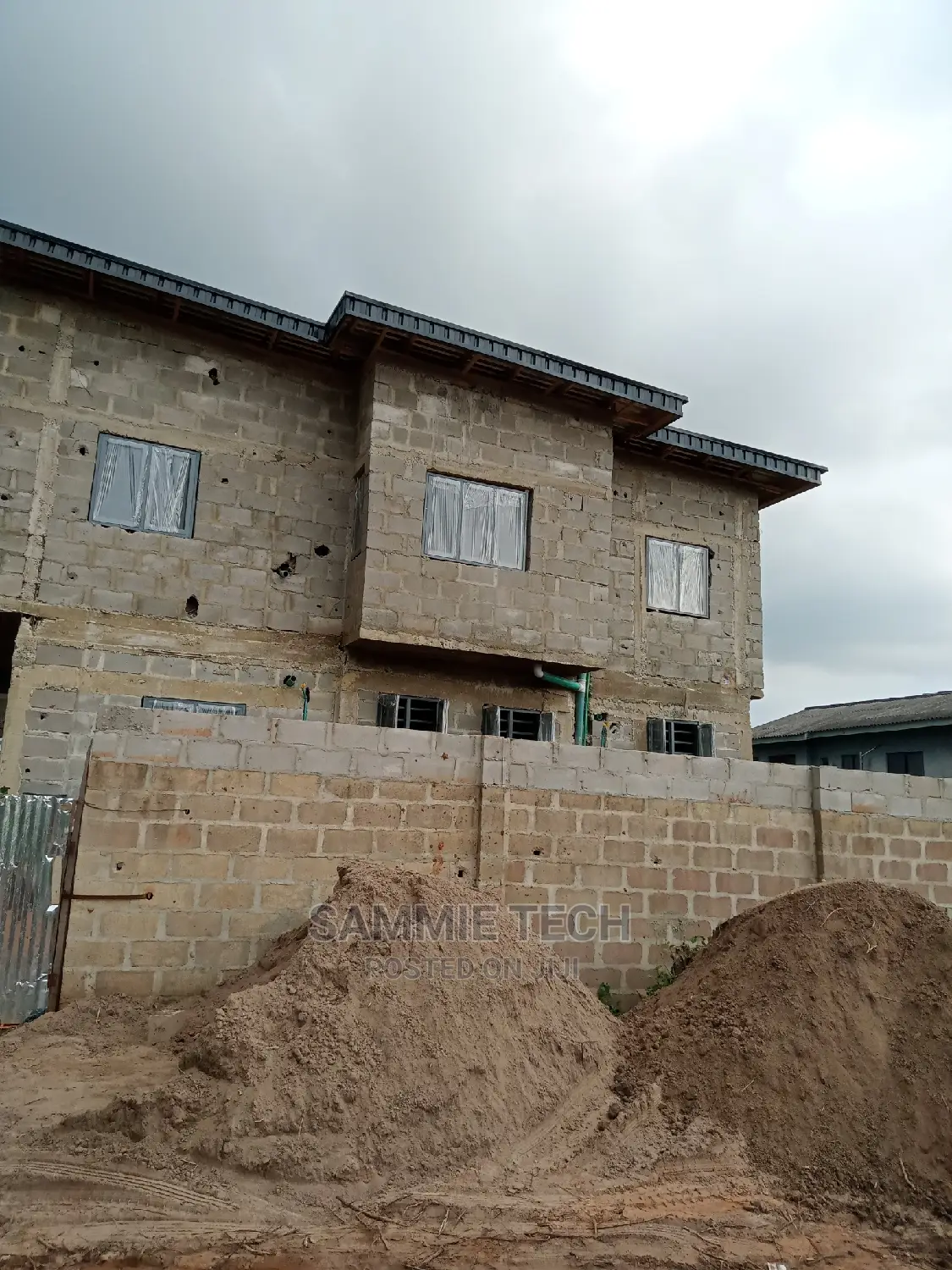 Casement Windows With Inner Net and Buglary
