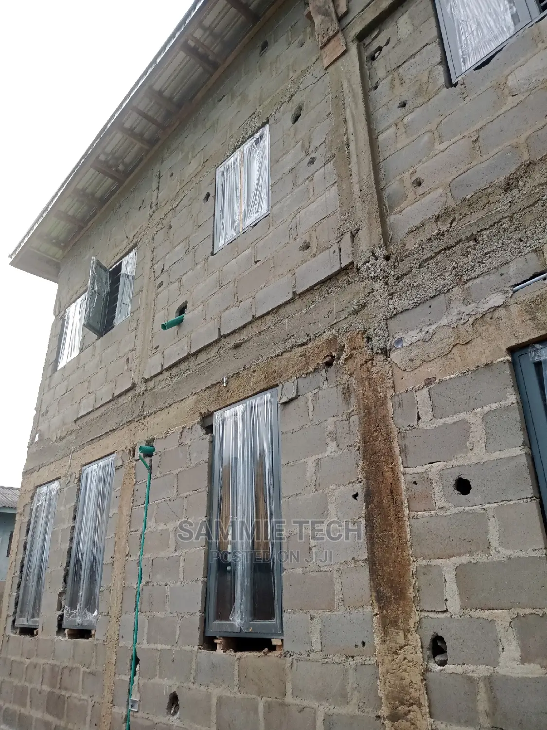 Casement Windows With Inner Net and Buglary