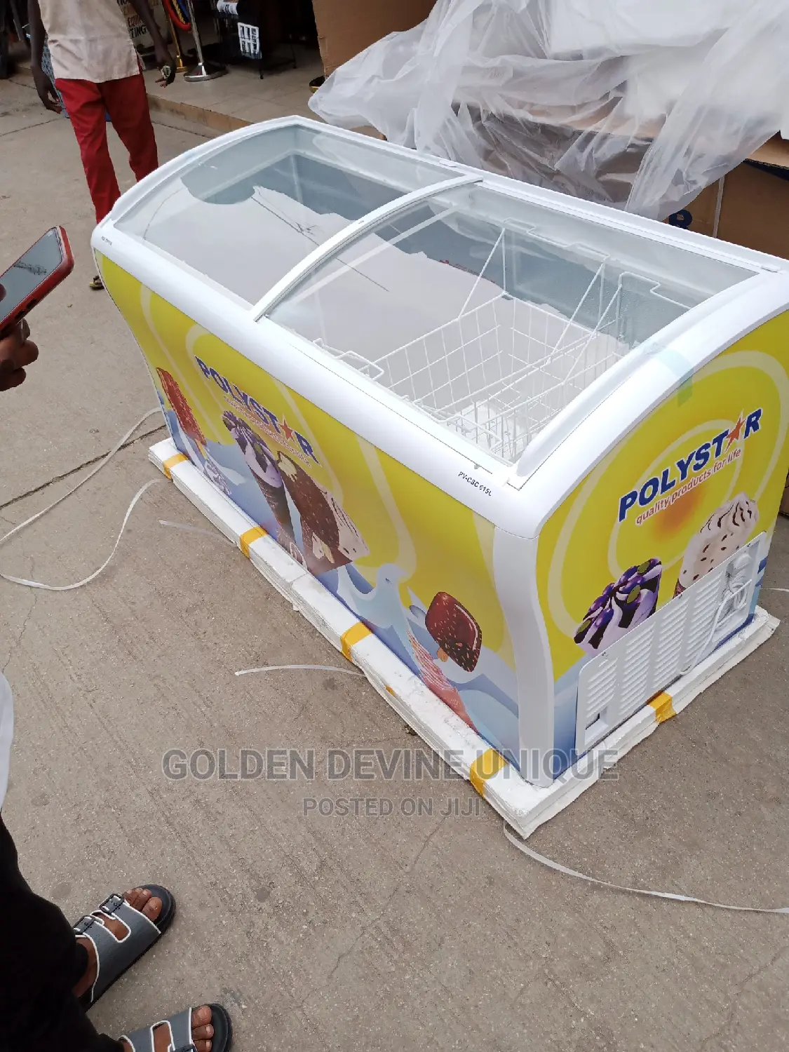 Polystar Showcase Freezer