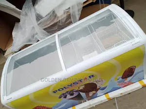 Polystar Showcase Freezer