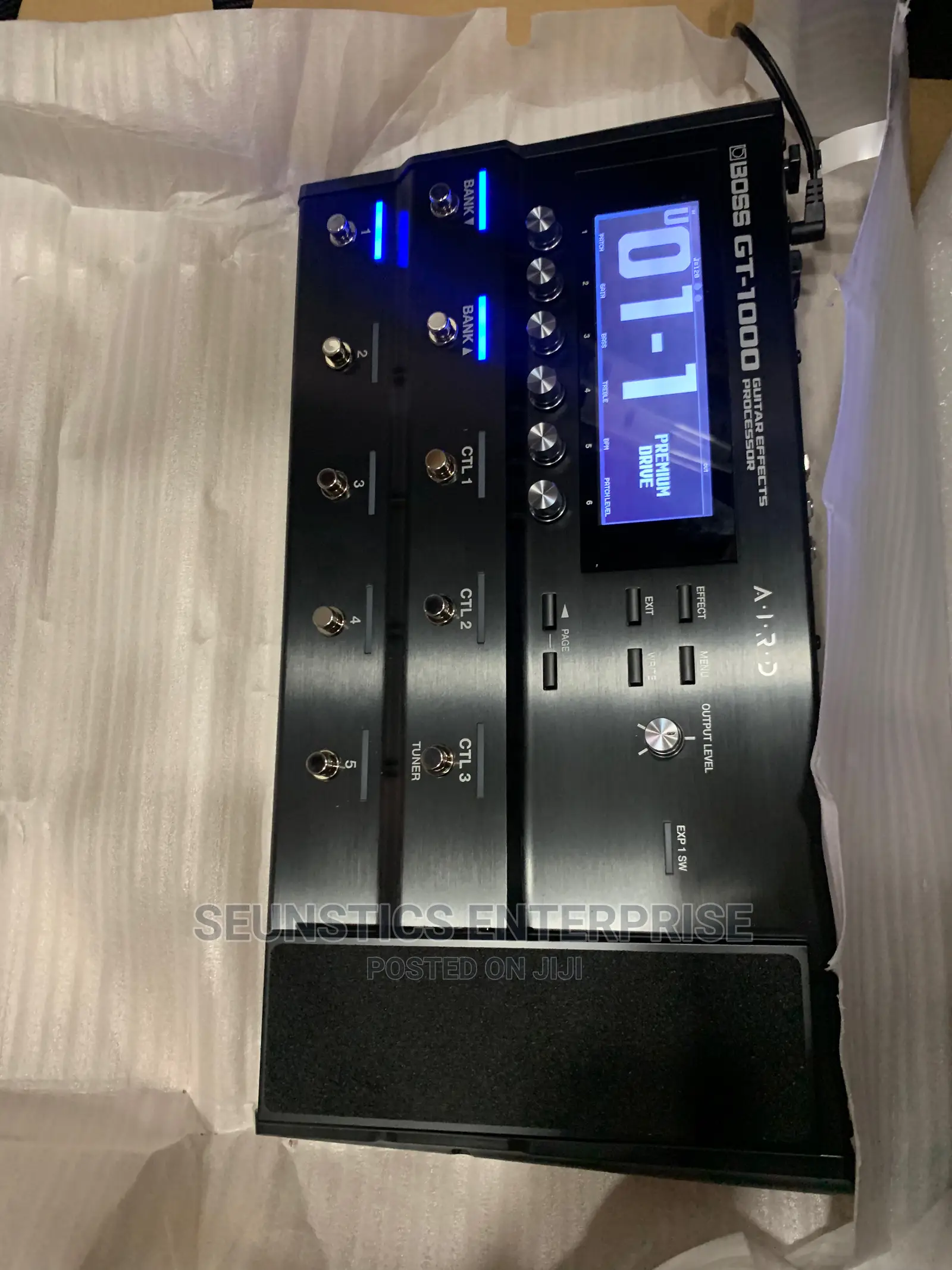 Quality Boss GT 1000 Guitar Effects Processor (AIRD)