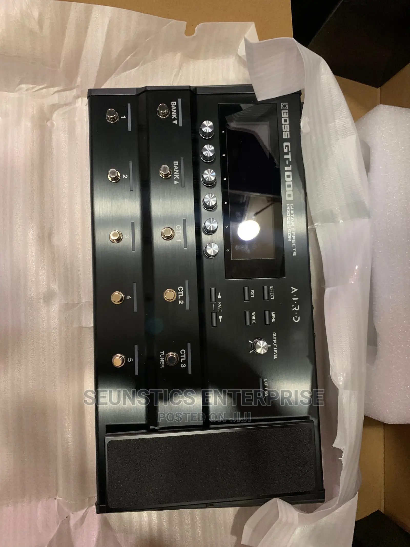 Quality Boss GT 1000 Guitar Effects Processor (AIRD)