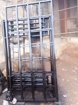 Wrought Iron Baby Bunk/Bed