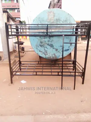 Wrought Iron Baby Bunk/Bed
