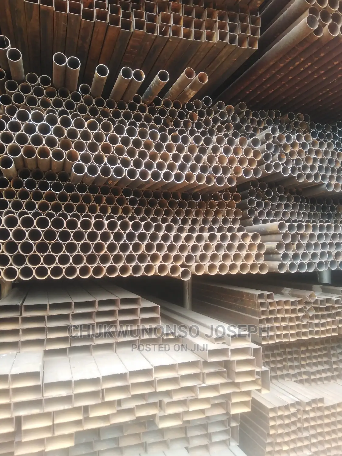 Round Black Pipe
