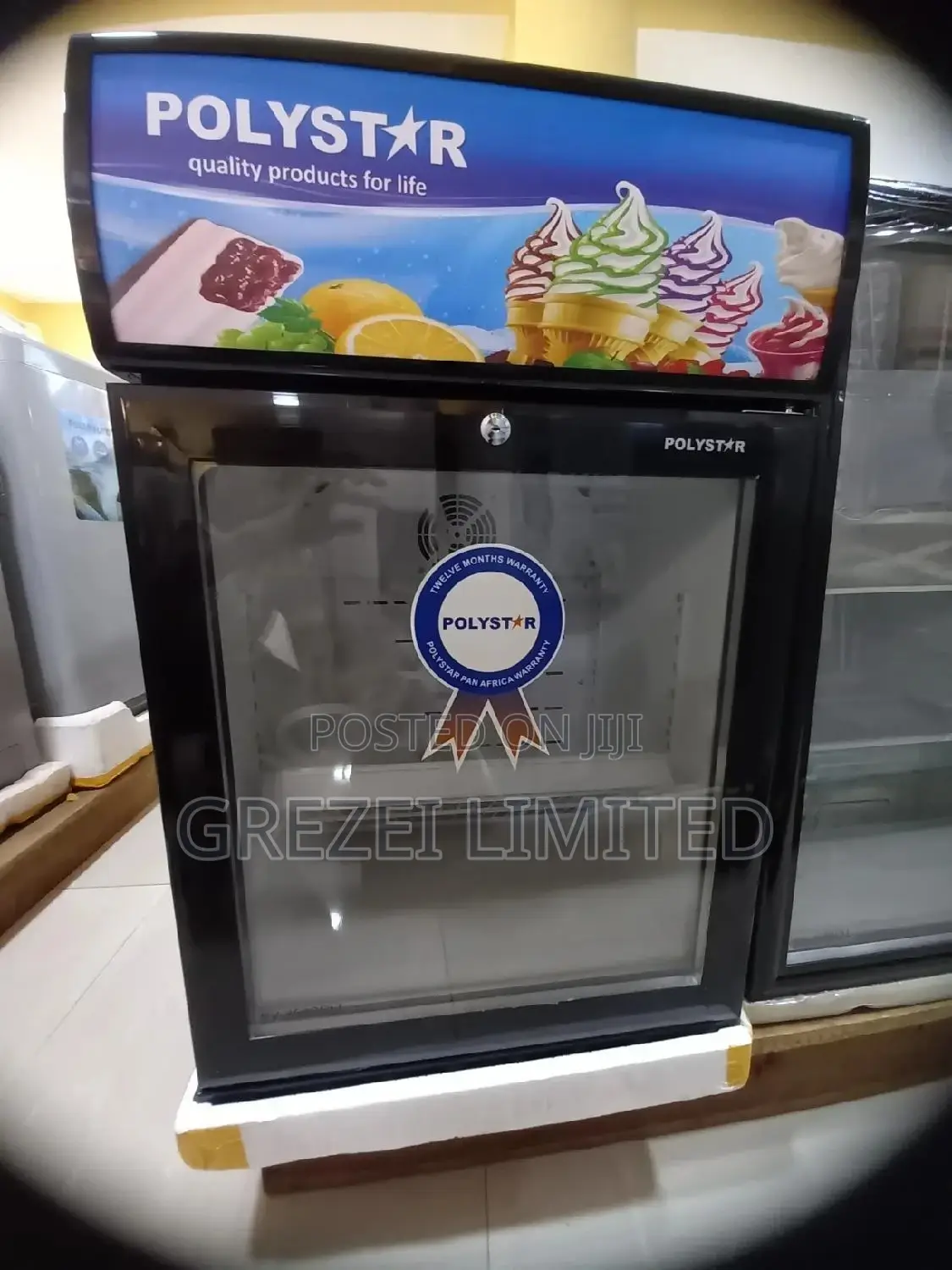 Polystar Showcase Fridge