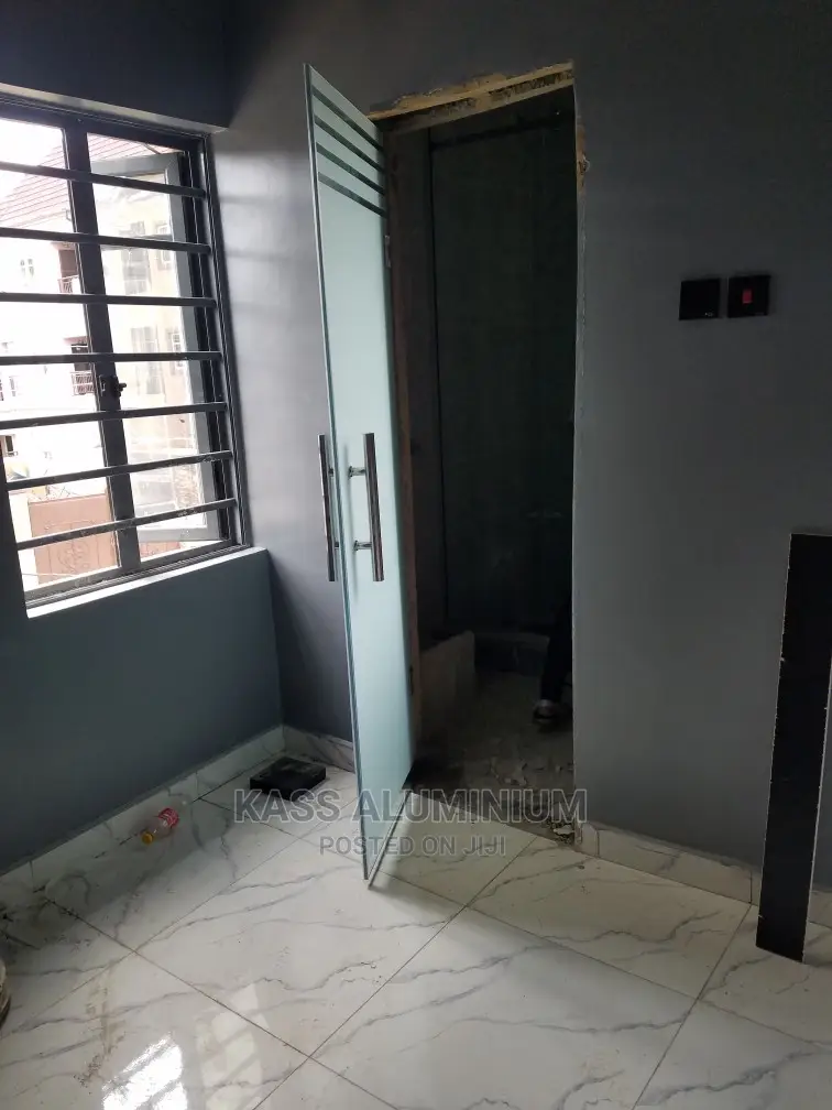 Full Frosted Hinge Glass Door