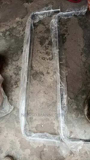 U Shape 5 Feets Length Wall Hangers