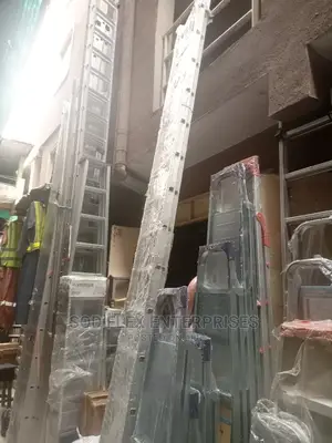 28 Step Ladder 14x2