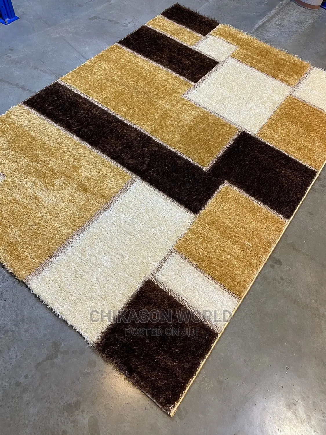 Shaggy Center Rugs