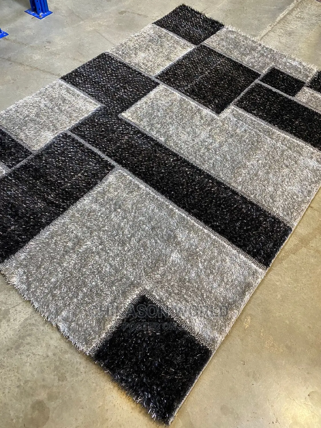 Shaggy Center Rugs