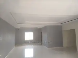 3bdrm Apartment in By Efab Estate, Mbora for sale
